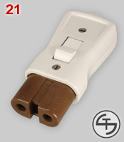 Stauch switched appliance connector