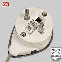 Philishave plug for various voltages
