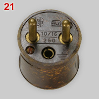 Bakelite plug, 10/16A-250V, made by L'bnod