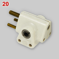BS546 2A 3-way multi-plug