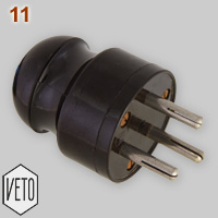 Obsolete Italian 3-phase 3-pin plug